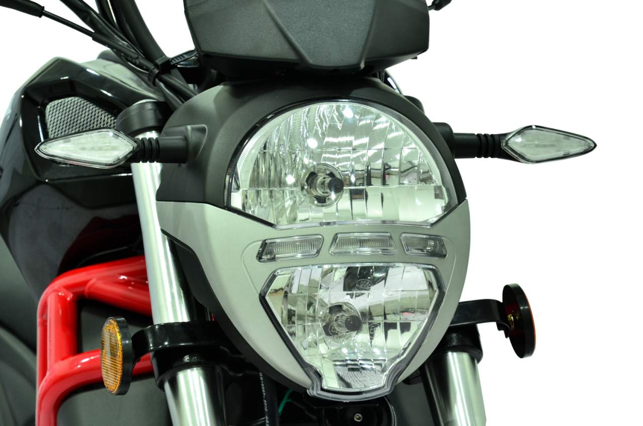 Motorrad Fighter 50 P-RS weiß 25 km/h Euro 5 Schaltmoped Mokick Kleinkraftrad